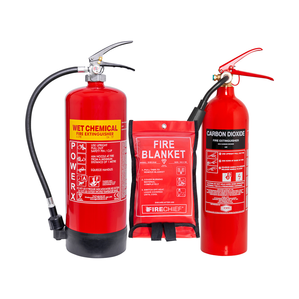 2kg CO2 Extinguisher, 6ltr Wet Chemical Extinguisher + Fire Blanket Special Offer