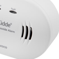 Loud 85dB alarm alerts occupants to the presence of deadly CO gas
